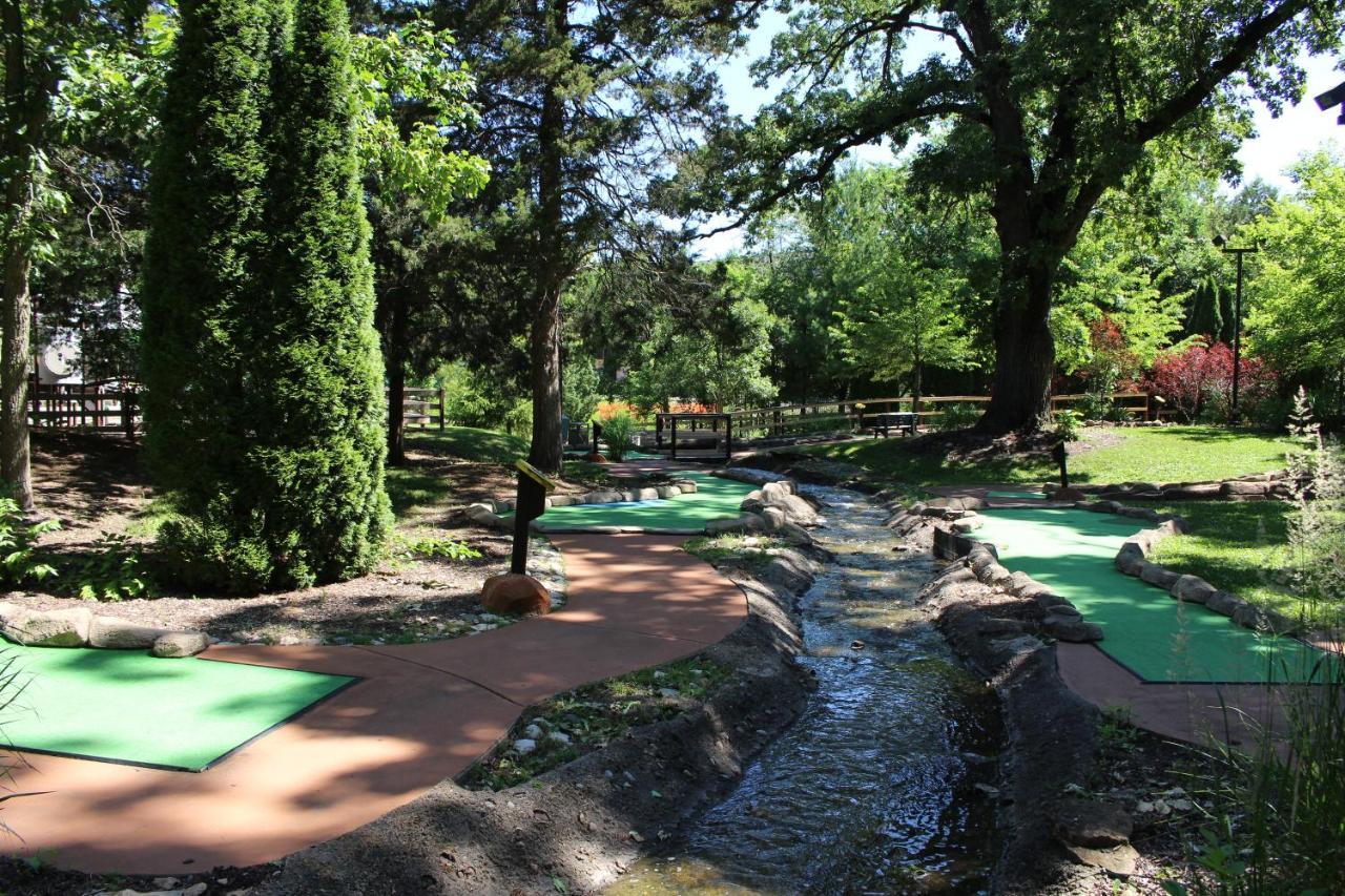 Grand Bear Resort At Starved Rock Utica Eksteriør bilde